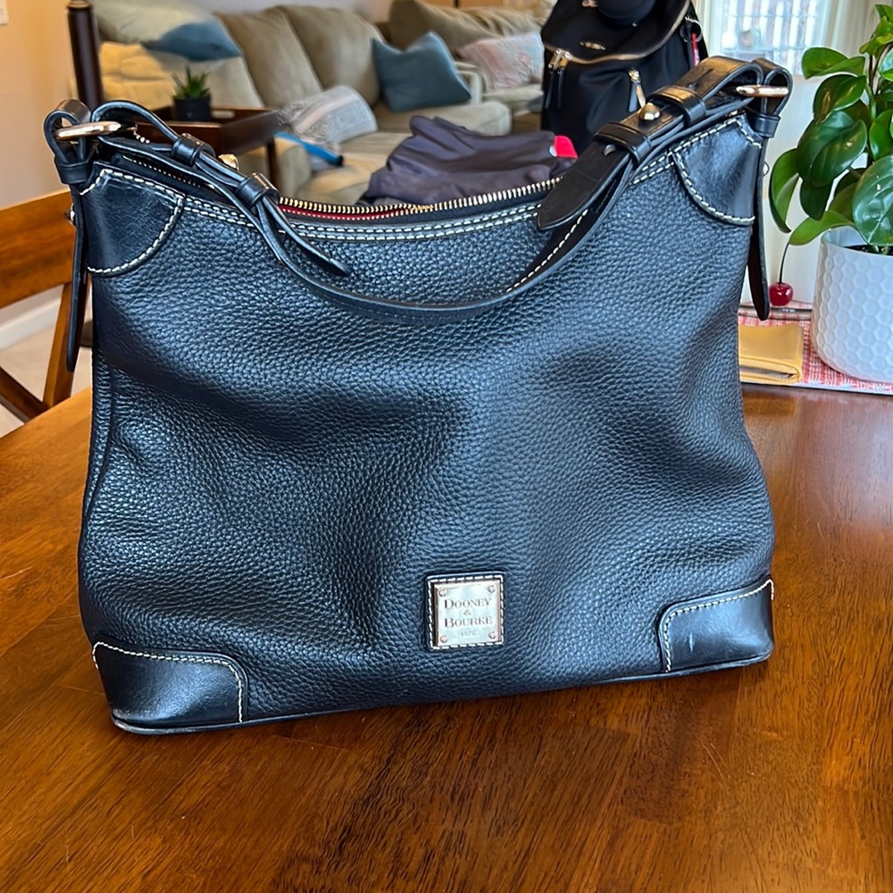 Dooney & Bourke Black Hand Bag